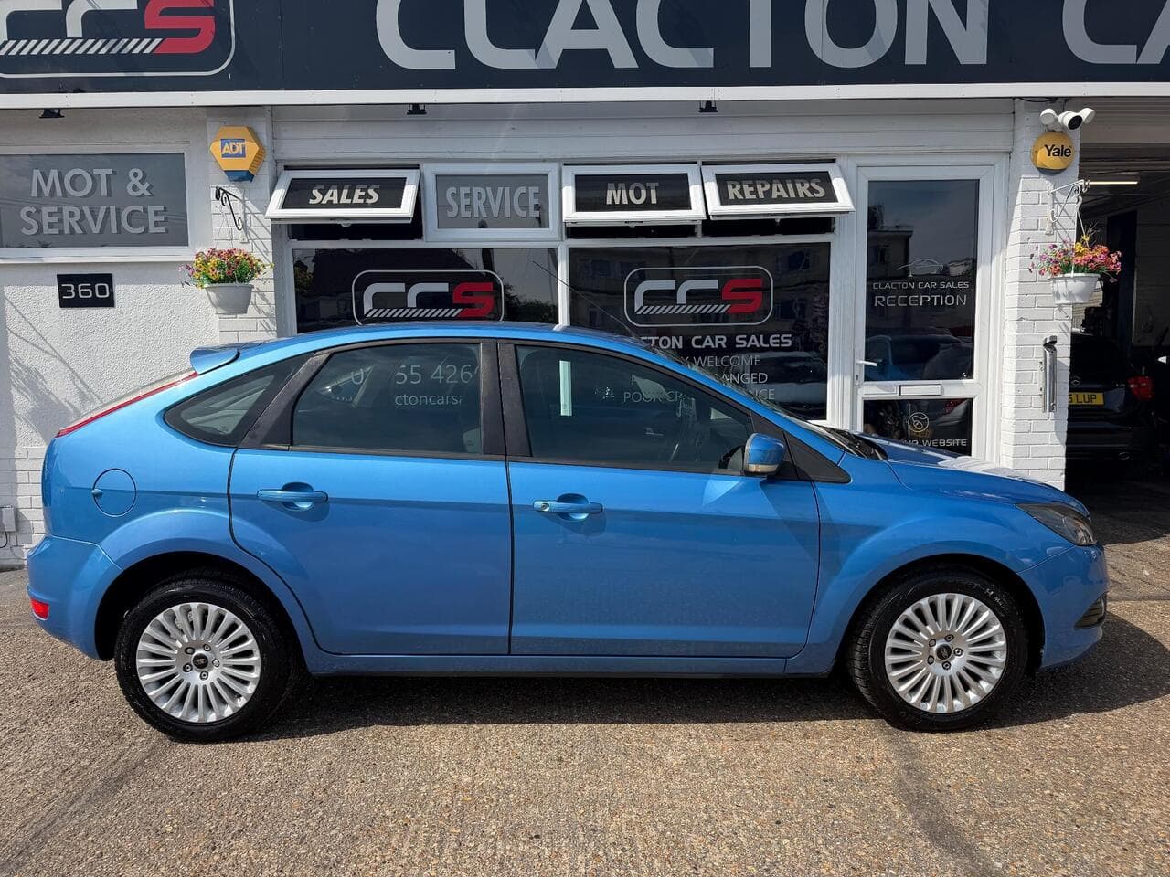 Ford Focus thumbnail 2
