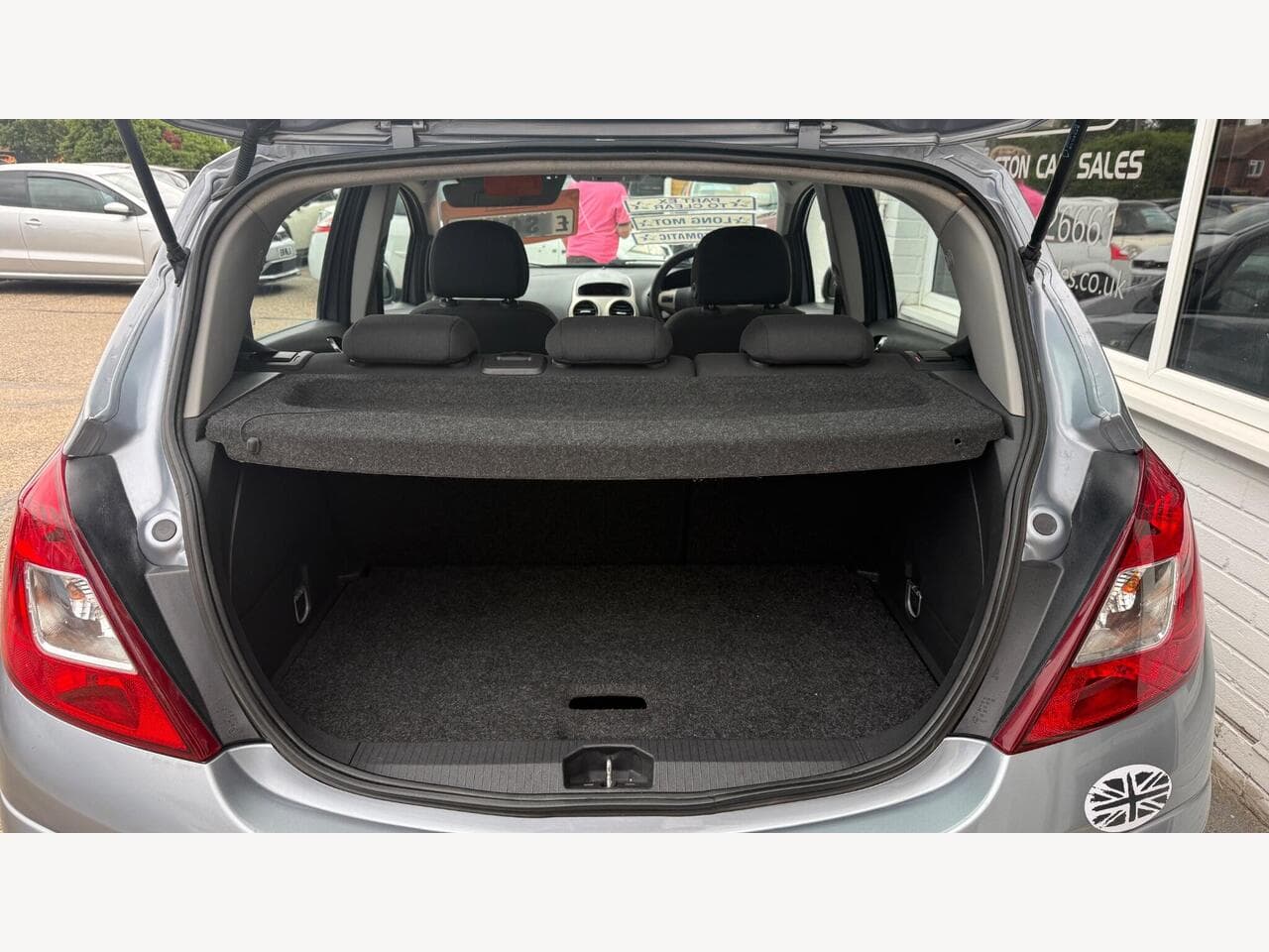 Vauxhall Corsa thumbnail 14
