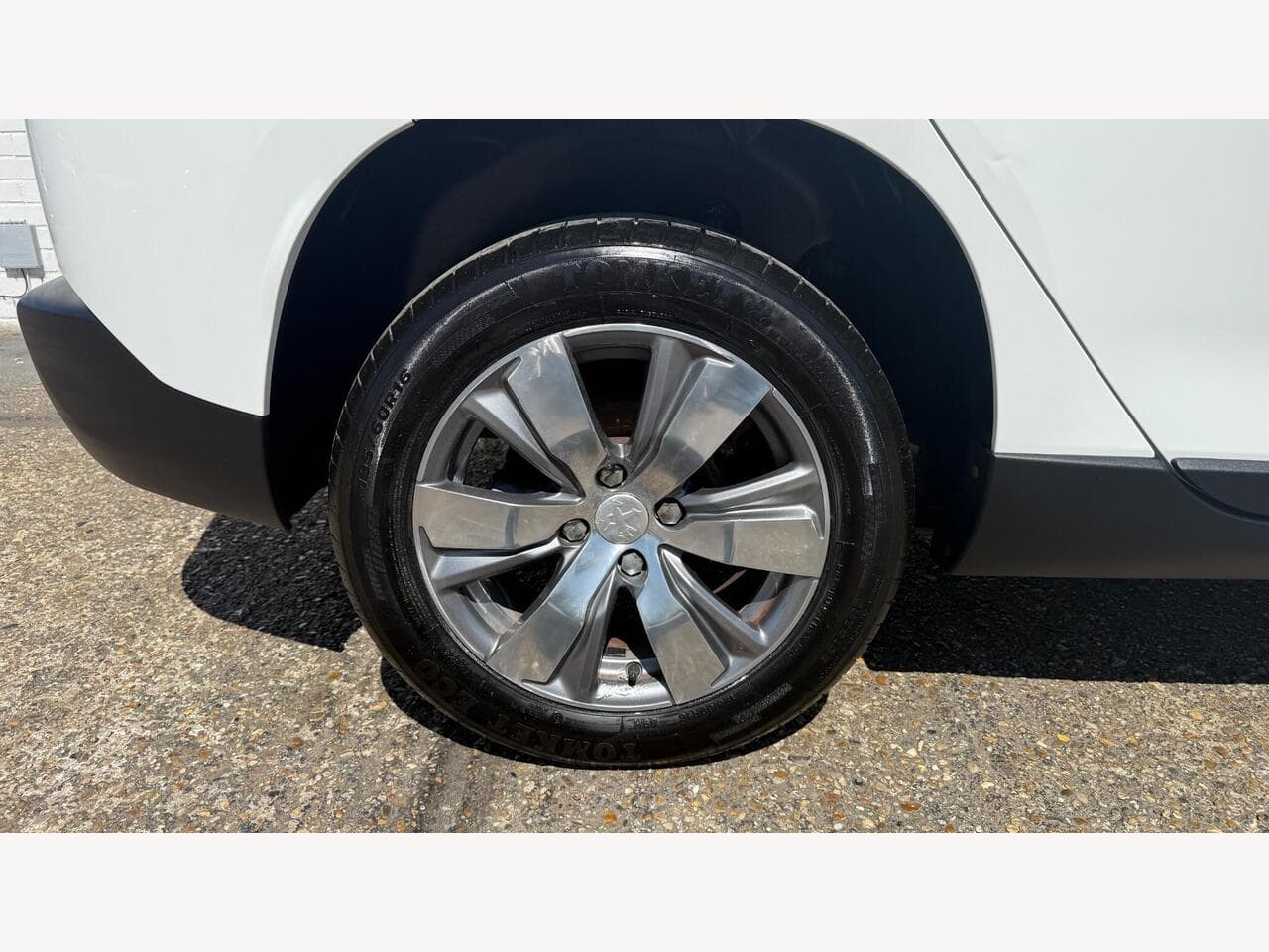 Peugeot 2008 thumbnail 21