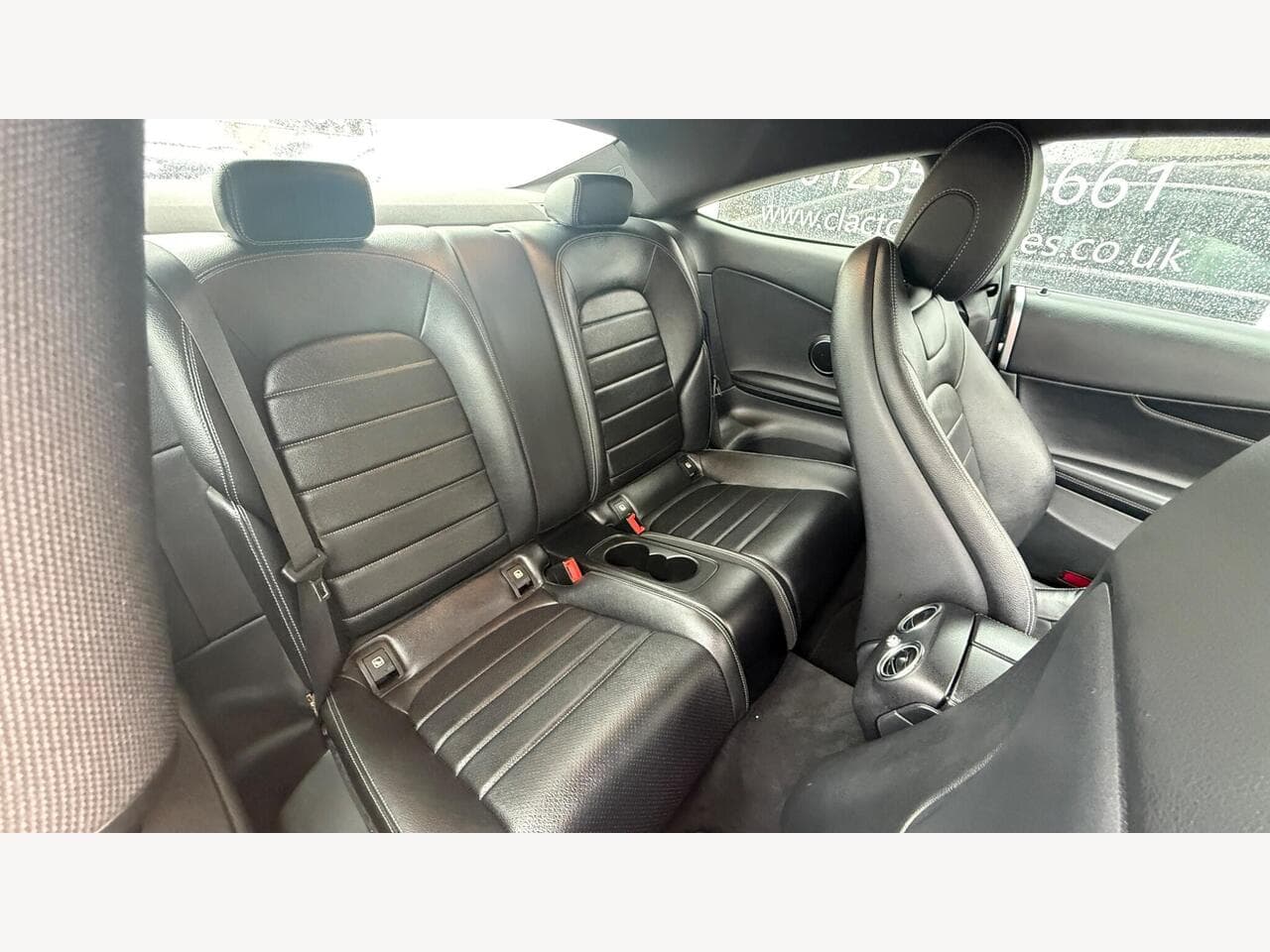 Mercedes-Benz C Class thumbnail 10
