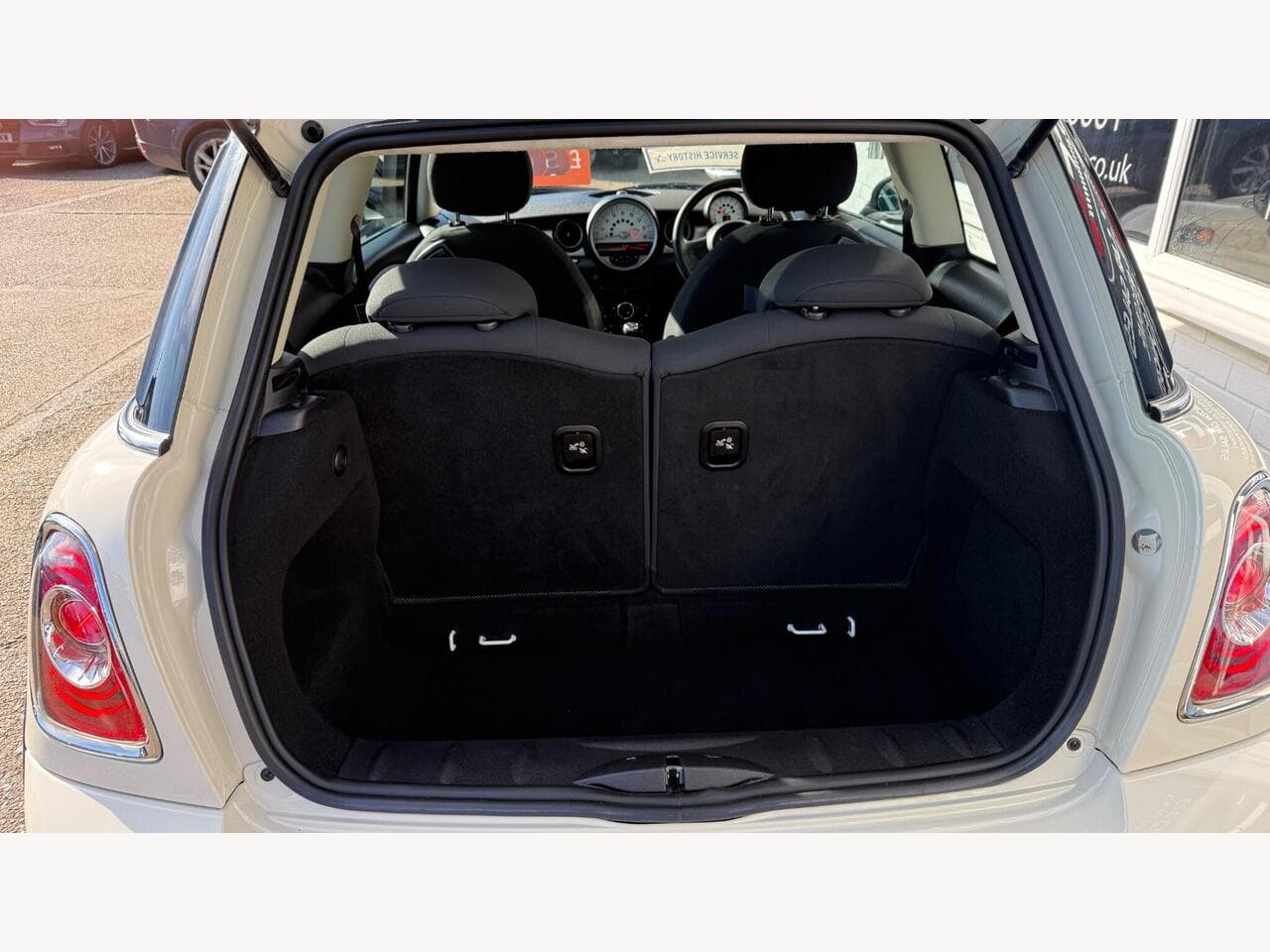 MINI Hatch thumbnail 12