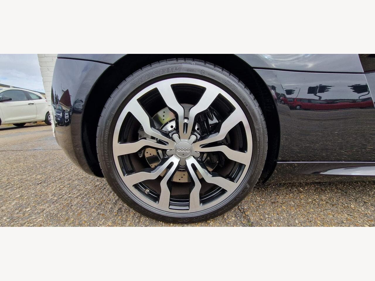 Audi R8 thumbnail 39