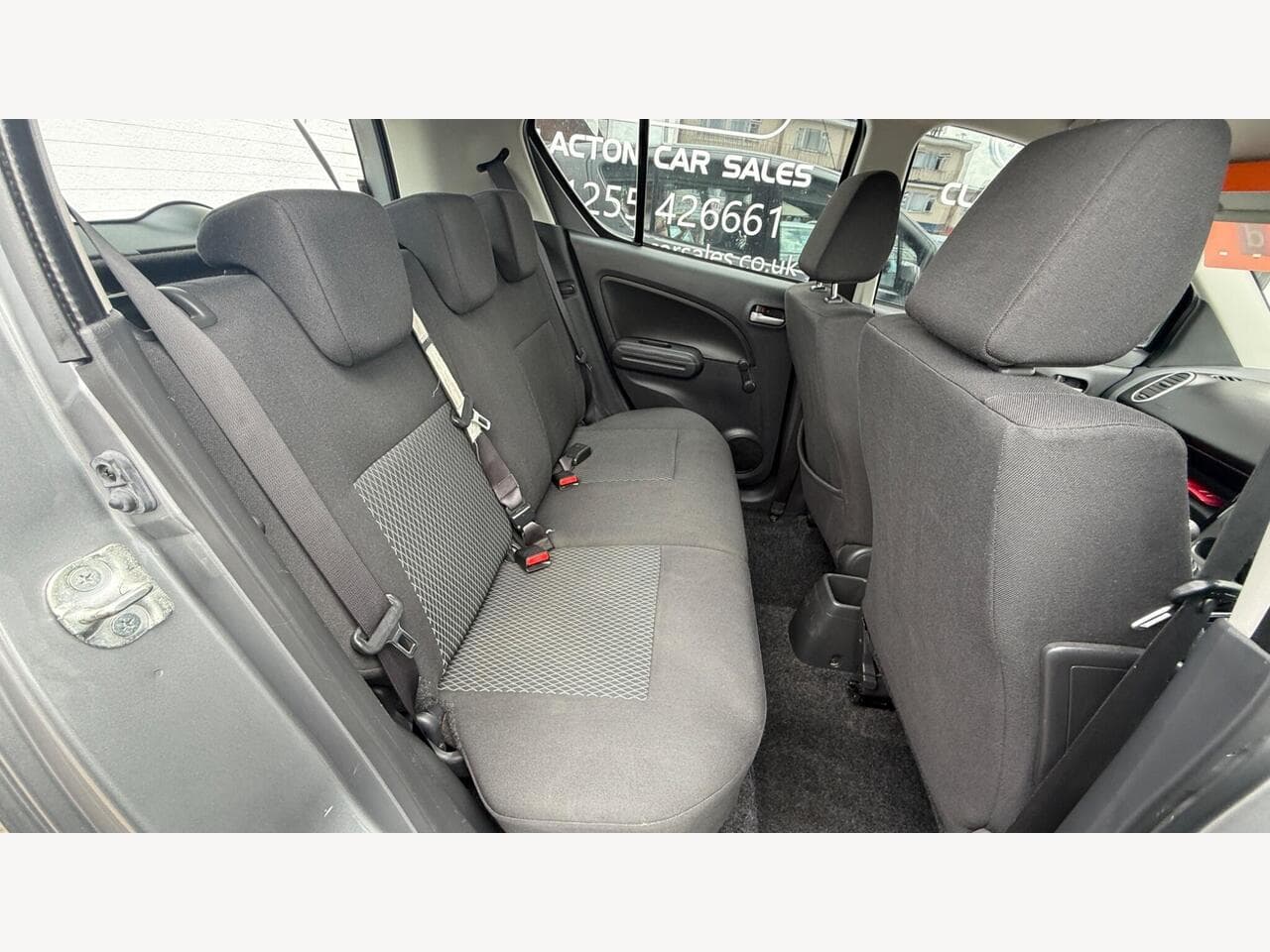 Suzuki Splash thumbnail 12