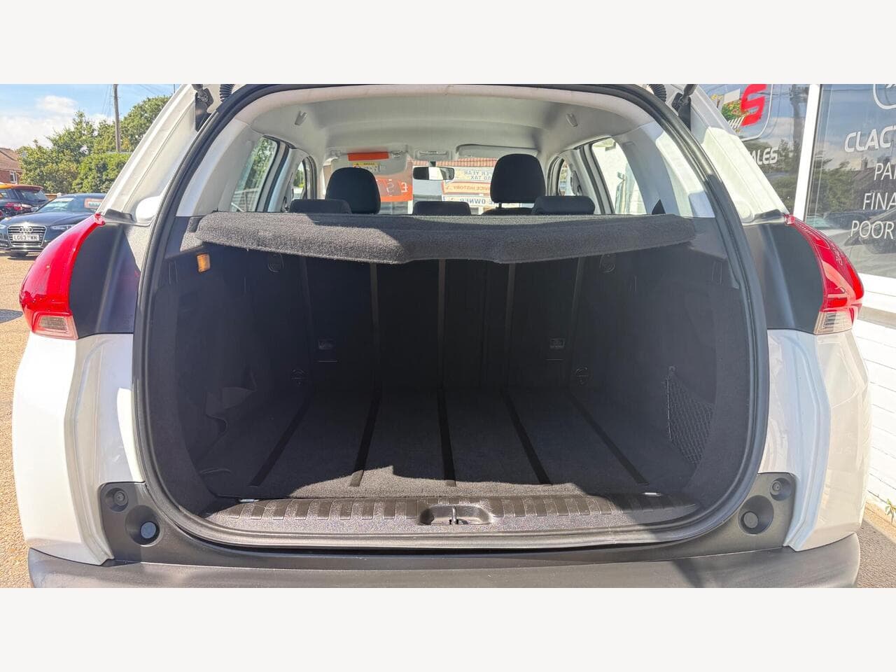 Peugeot 2008 thumbnail 14