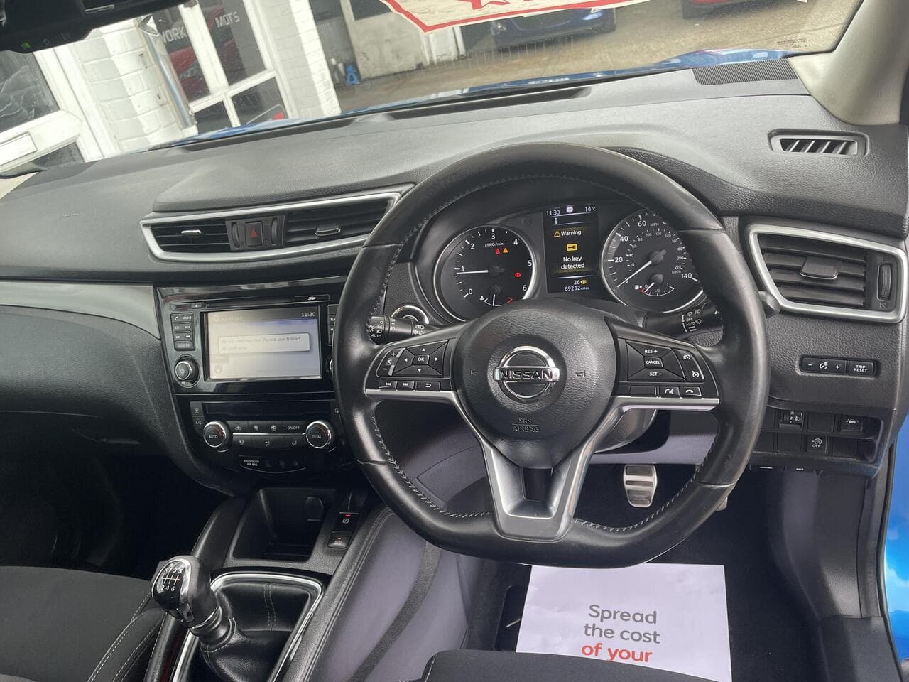 Nissan Qashqai thumbnail 10