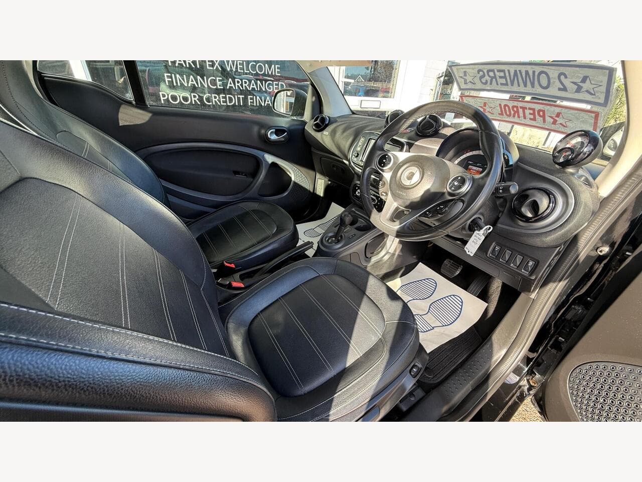 Smart fortwo thumbnail 9