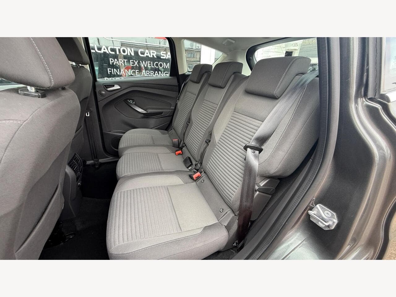 Ford C-Max thumbnail 17