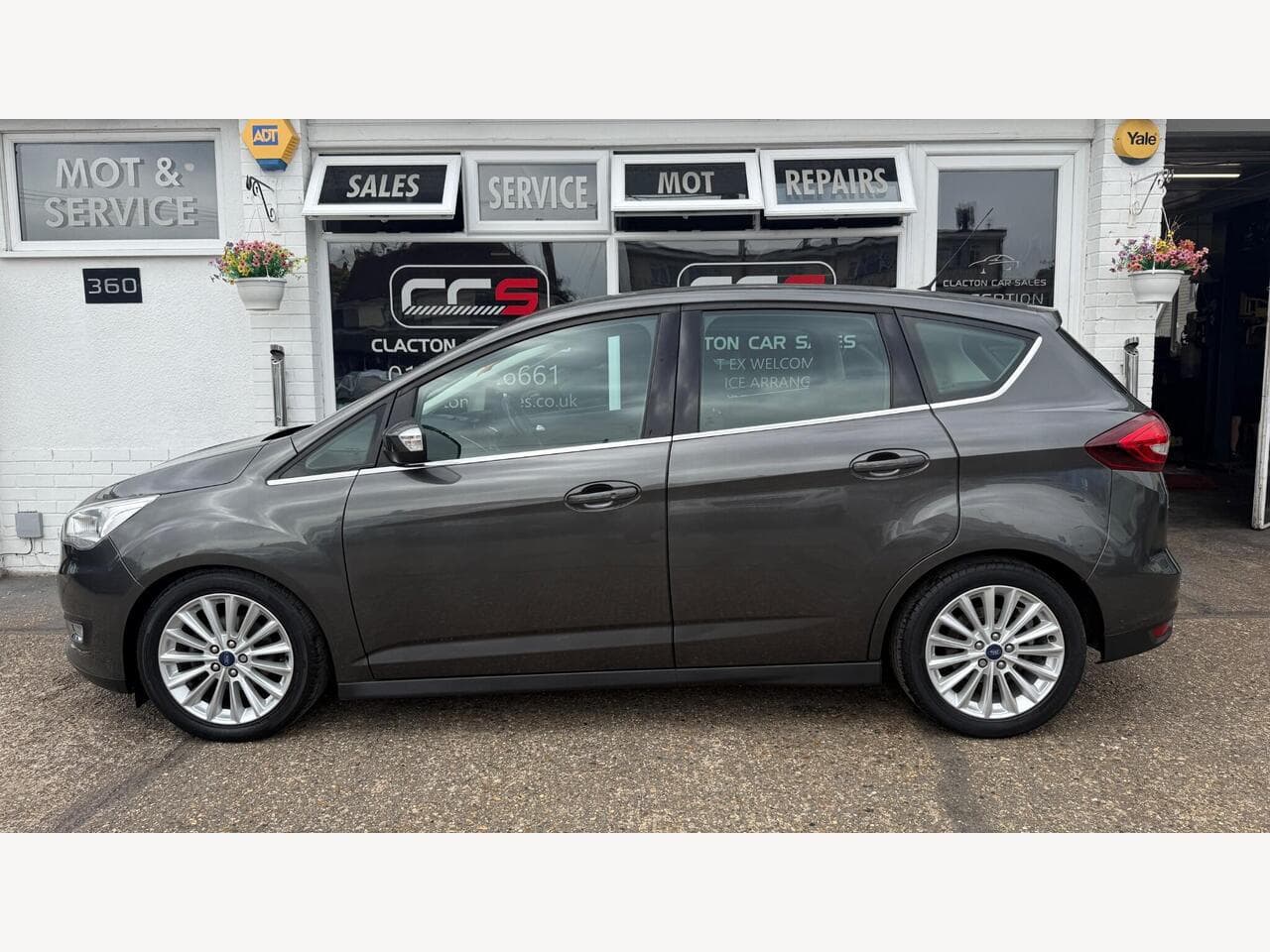 Ford C-Max thumbnail 4