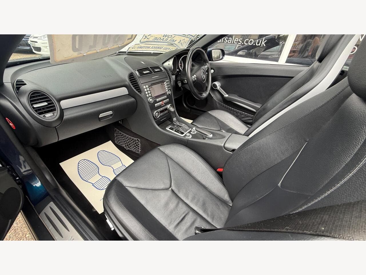 Mercedes-Benz SLK thumbnail 12