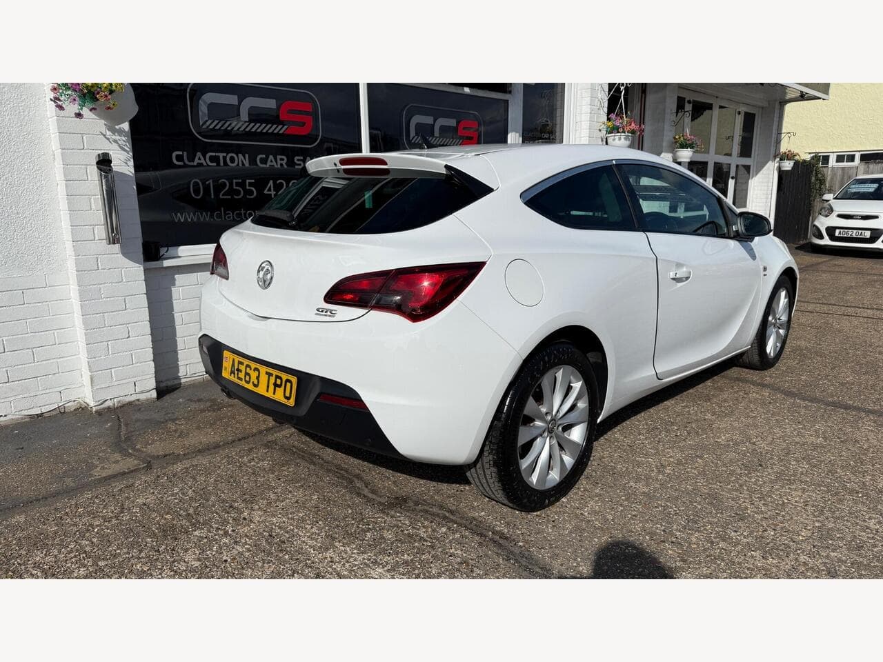 Vauxhall Astra GTC thumbnail 7