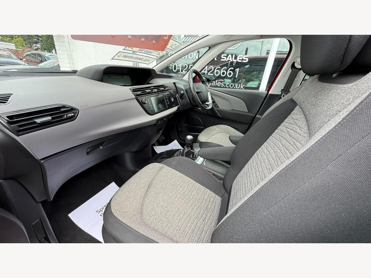 Citroen C4 Picasso thumbnail 16