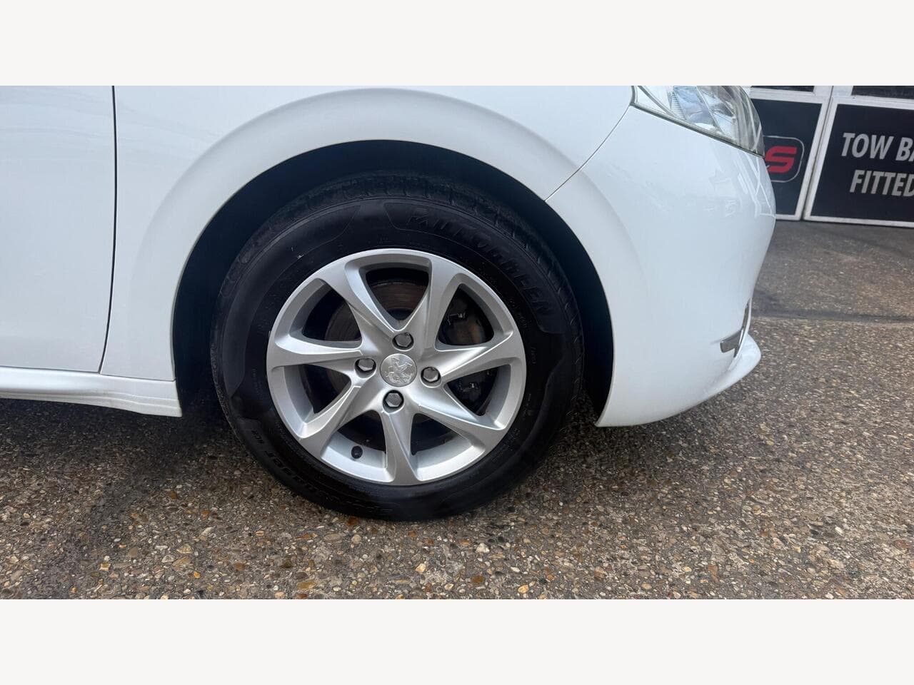 Peugeot 208 thumbnail 20