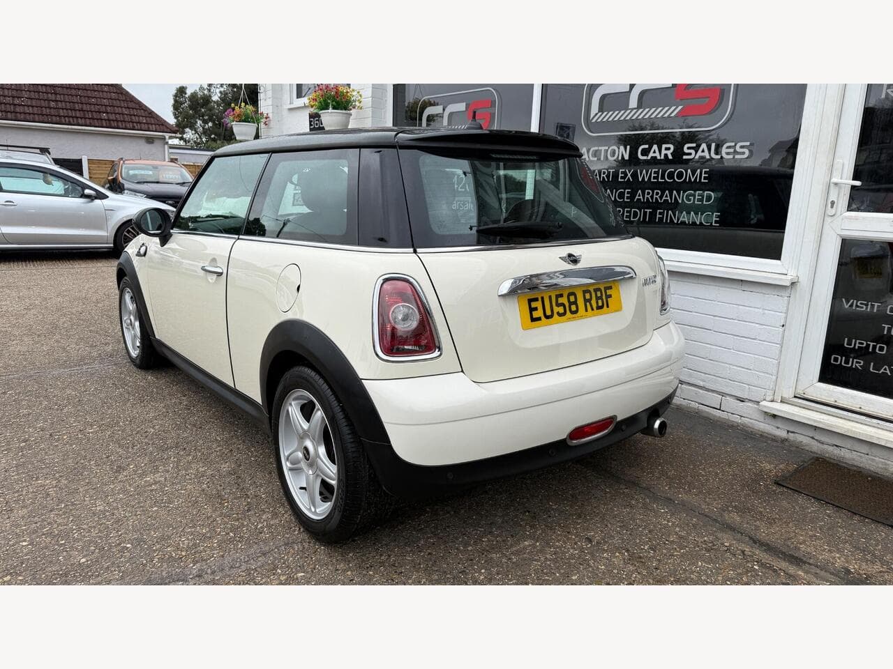 MINI Hatch thumbnail 5