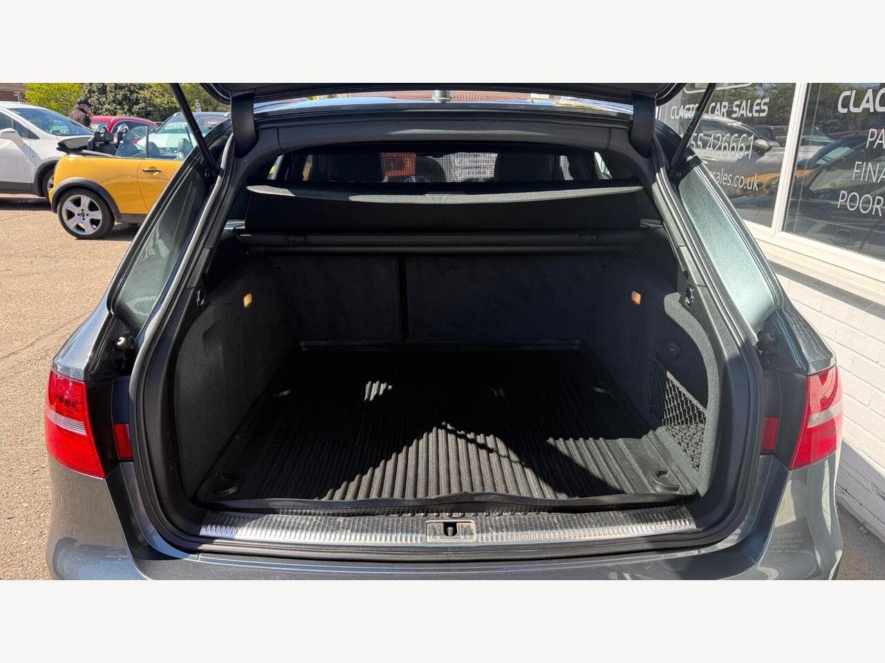 Audi A4 Avant thumbnail 13