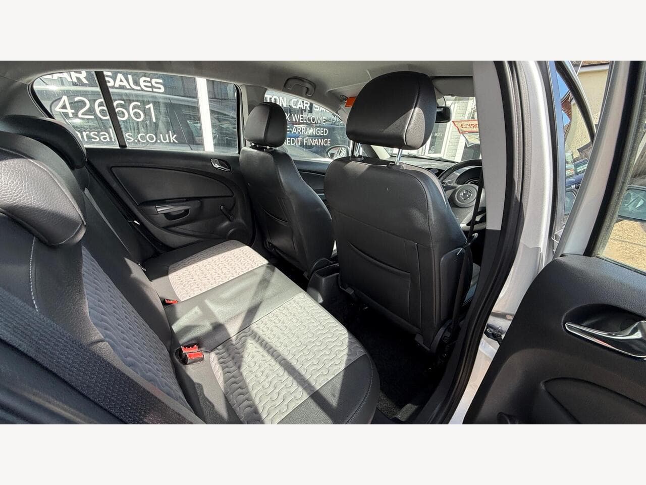 Vauxhall Corsa thumbnail 11