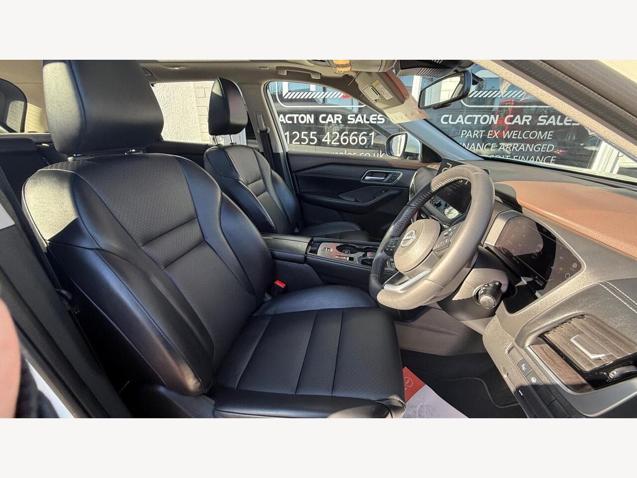 Nissan X-Trail thumbnail 10