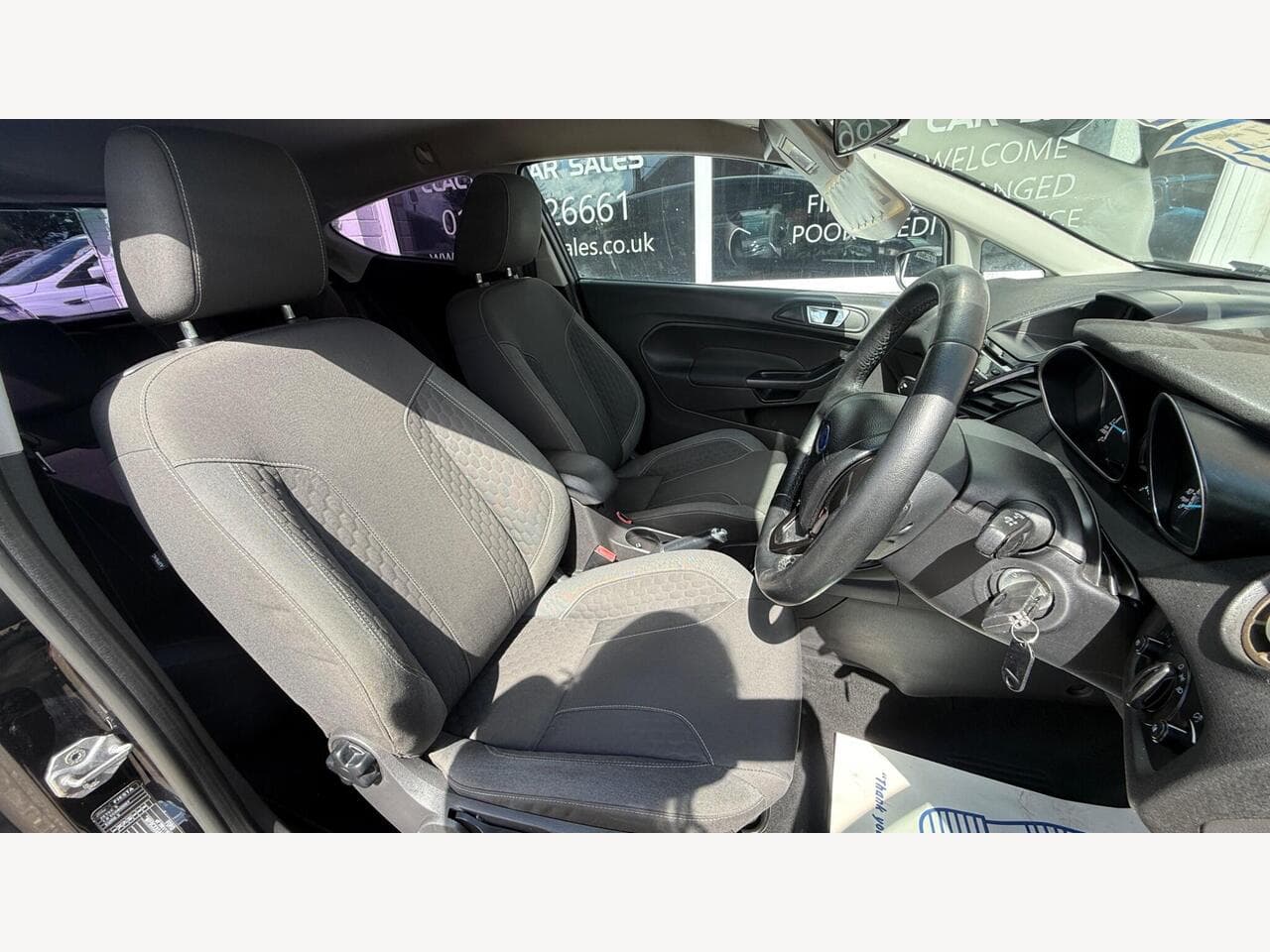 Ford Fiesta thumbnail 10
