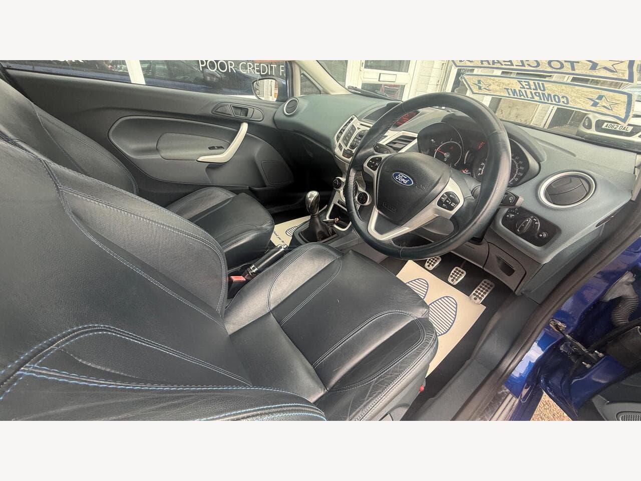 Ford Fiesta thumbnail 9