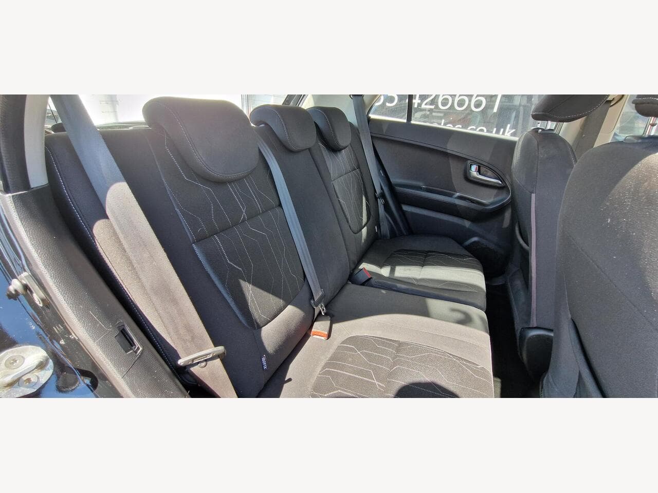 Kia Picanto thumbnail 12