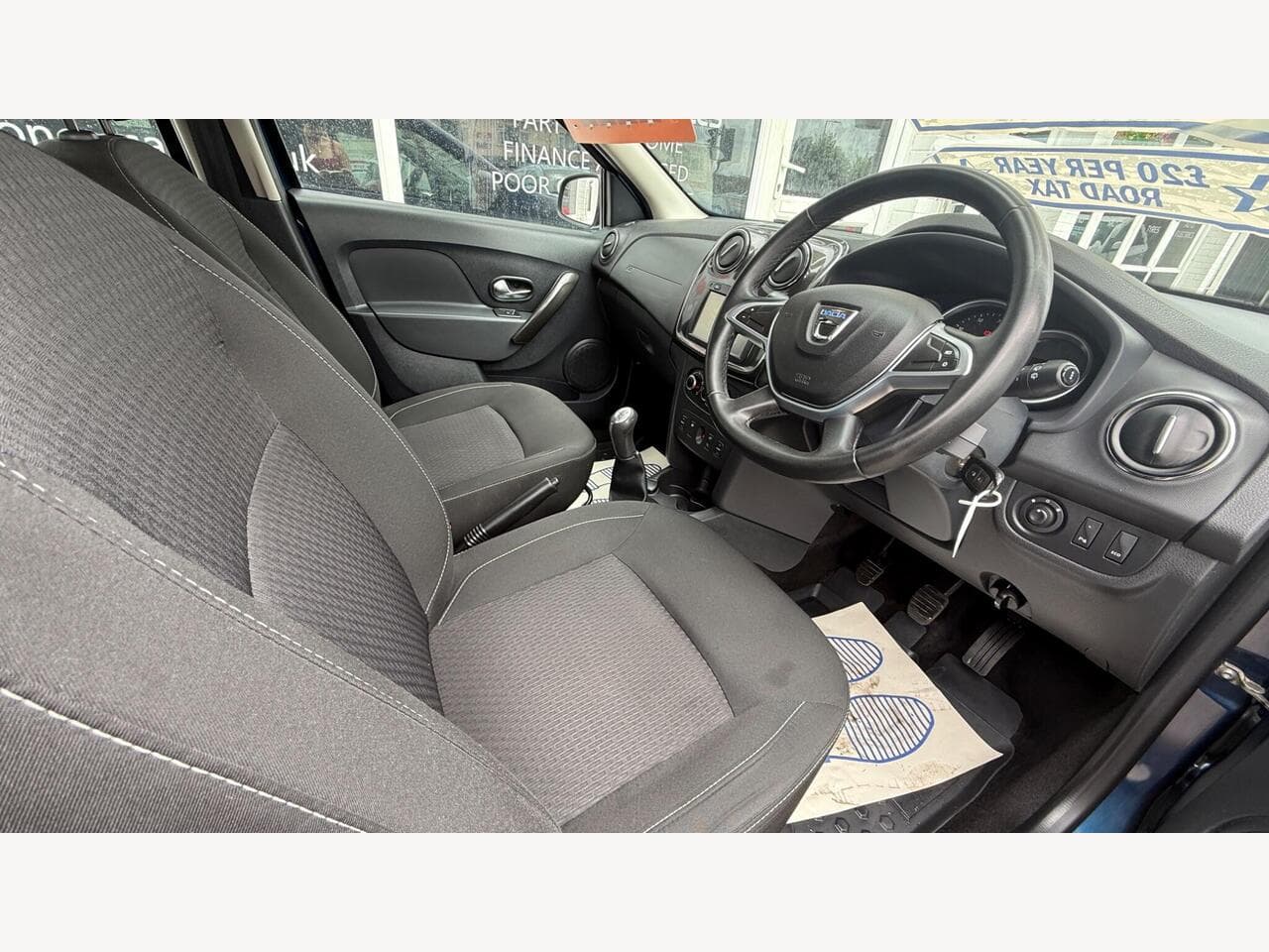 Dacia Sandero thumbnail 9