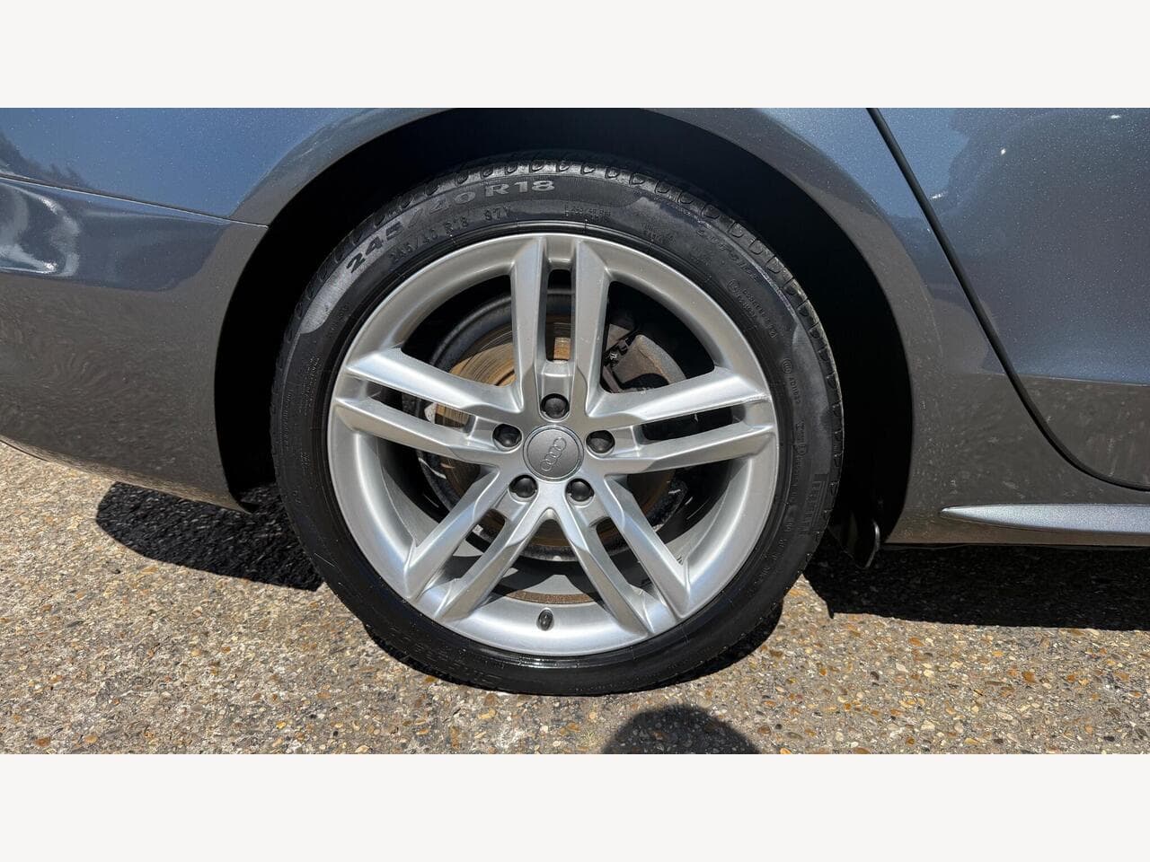Audi A4 Avant thumbnail 22