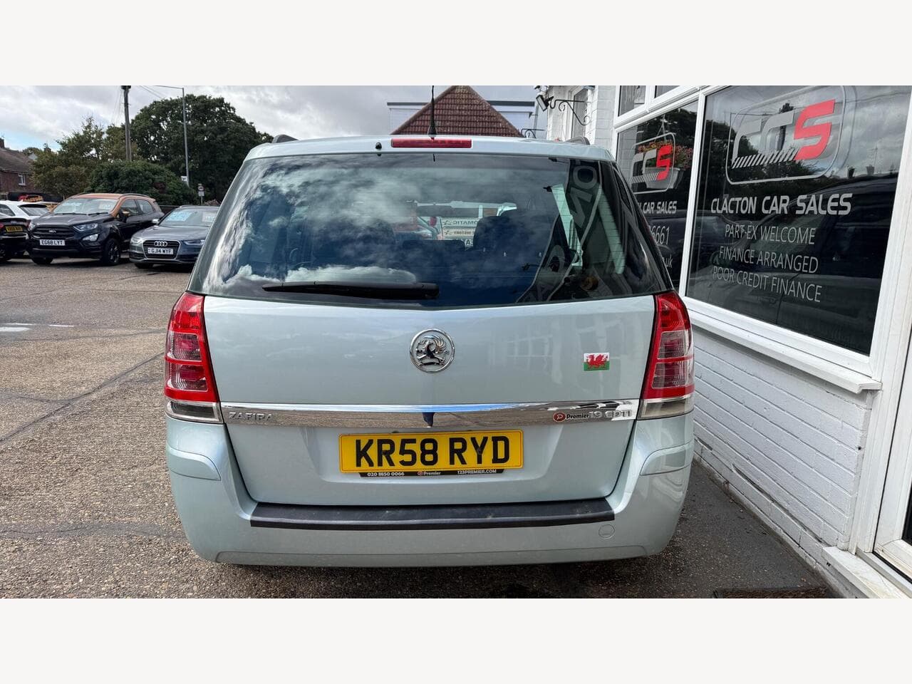 Vauxhall Zafira thumbnail 6