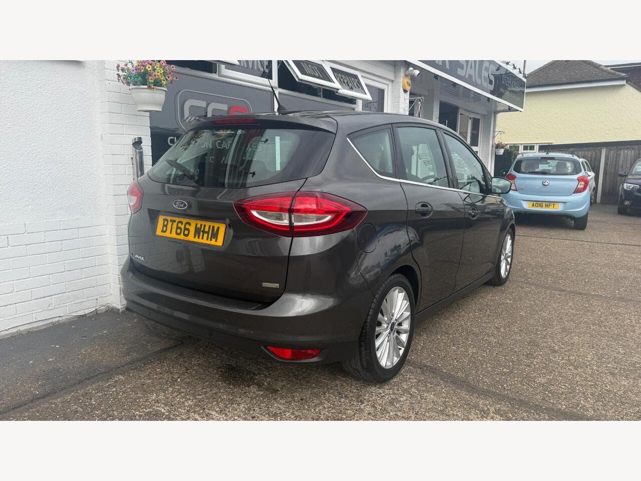 Ford C-Max thumbnail 7