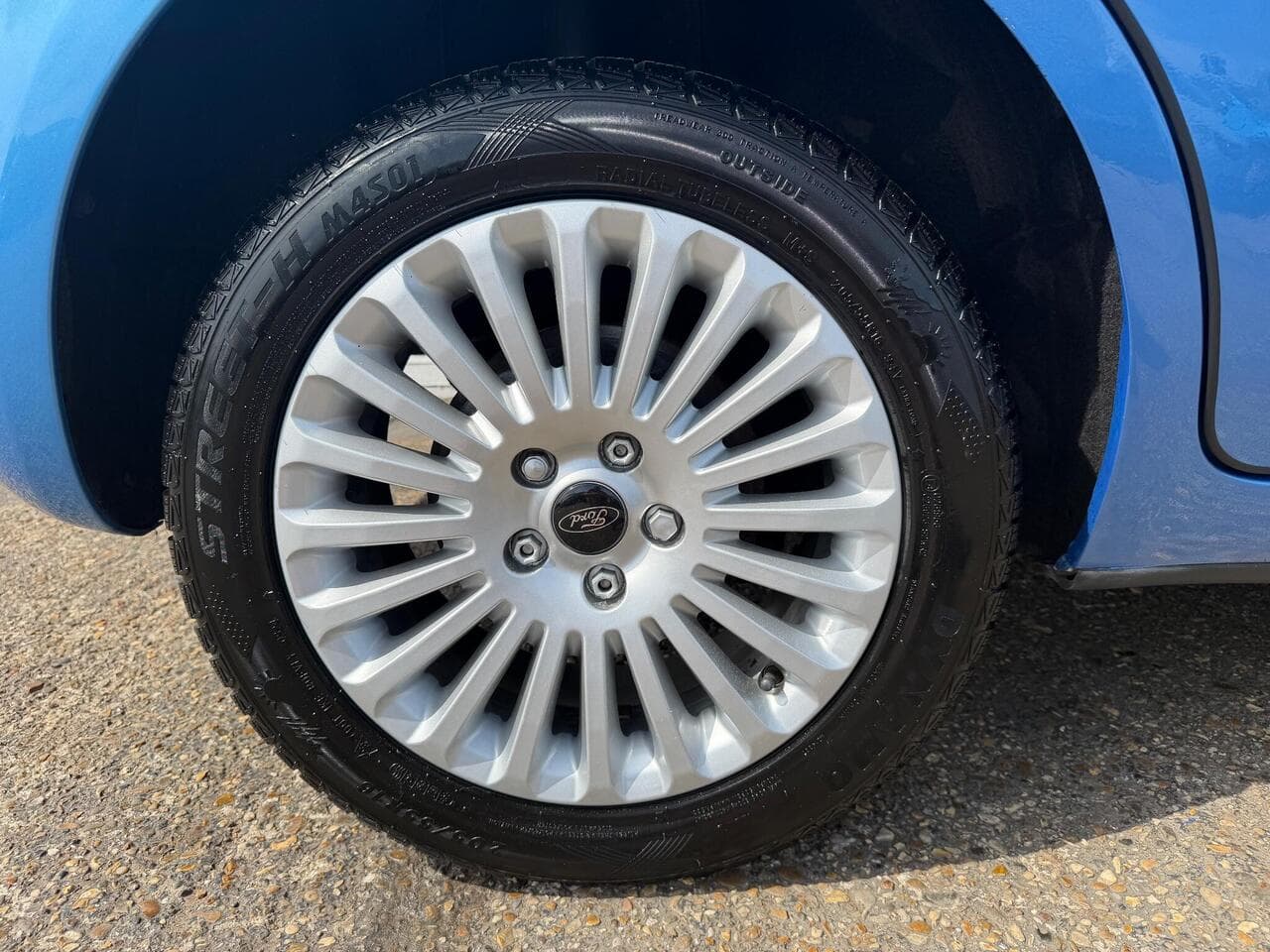 Ford Focus thumbnail 17