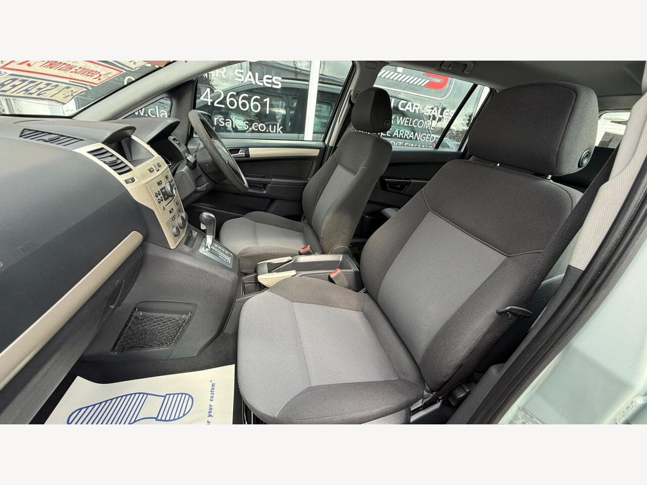 Vauxhall Zafira thumbnail 16