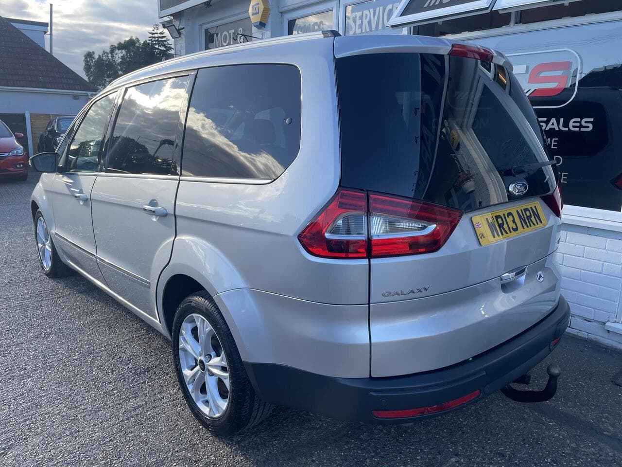 Ford Galaxy thumbnail 7