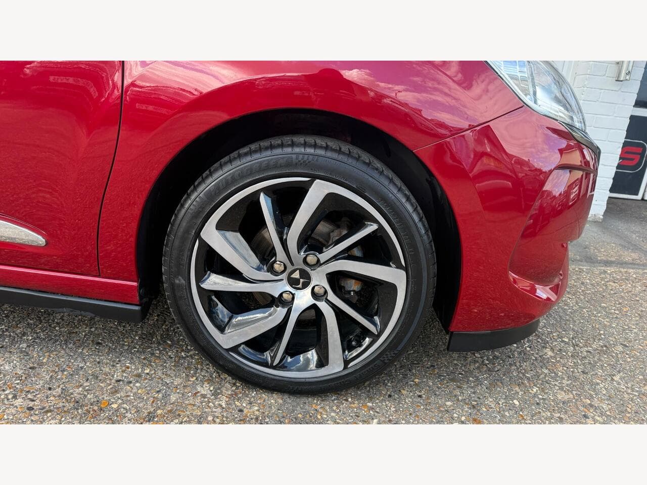 DS AUTOMOBILES DS 3 thumbnail 20