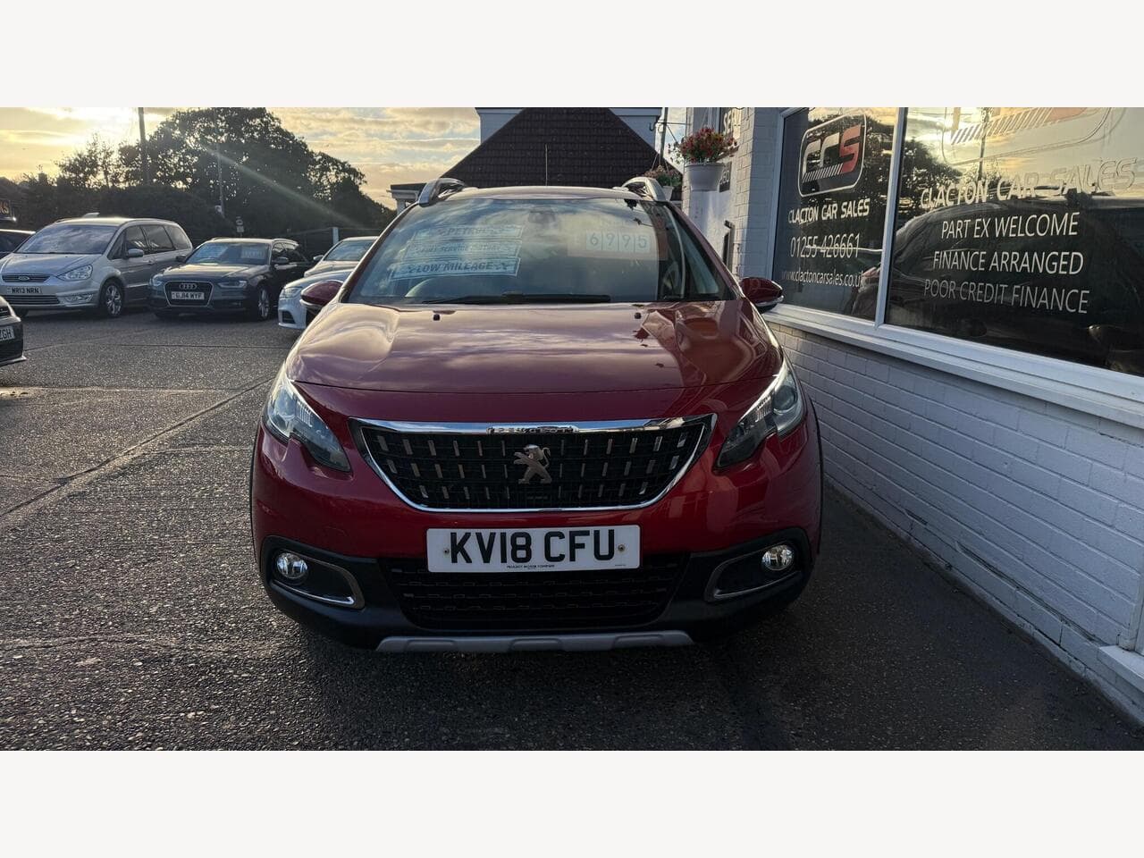 Peugeot 2008 thumbnail 2