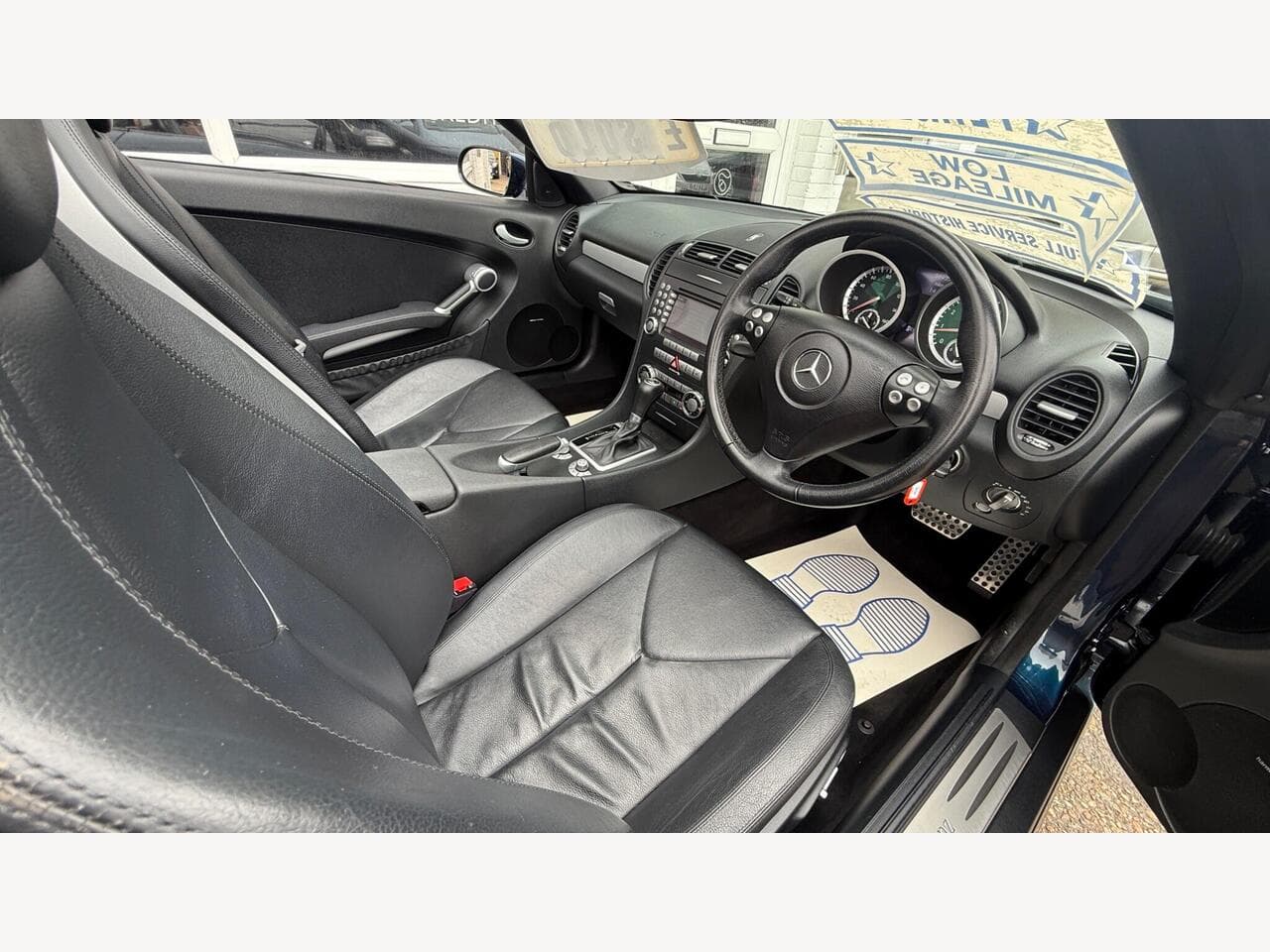 Mercedes-Benz SLK thumbnail 9