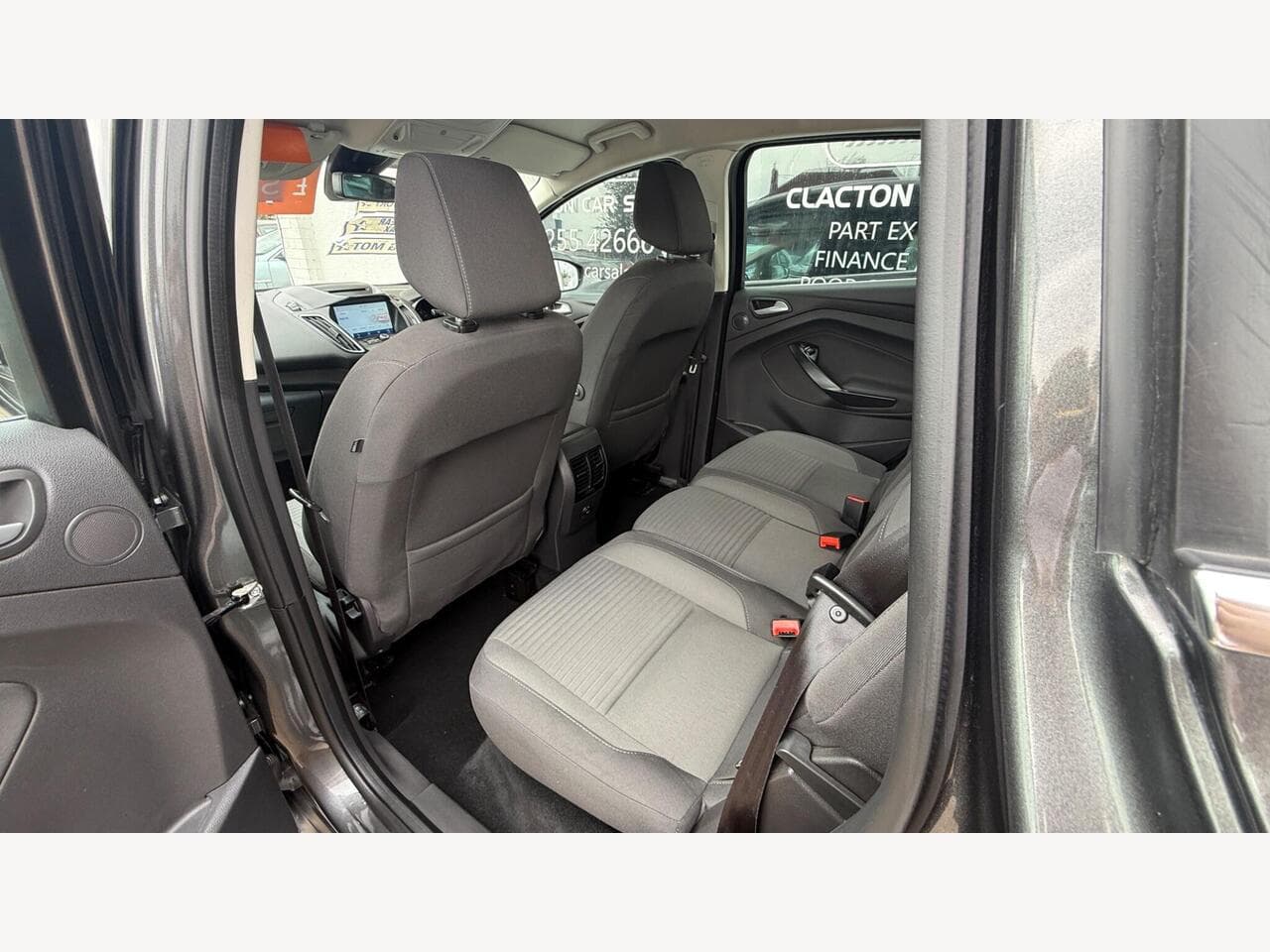 Ford C-Max thumbnail 18