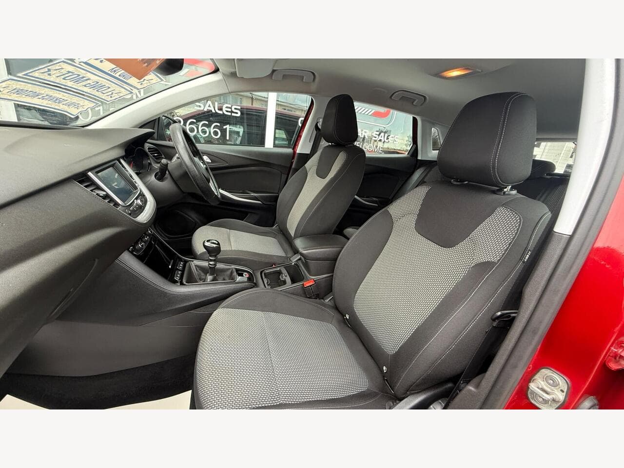 Vauxhall Grandland X thumbnail 15