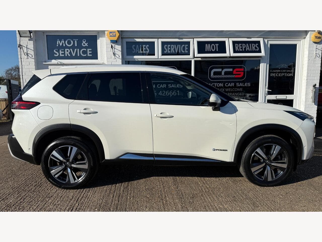 Nissan X-Trail thumbnail 8