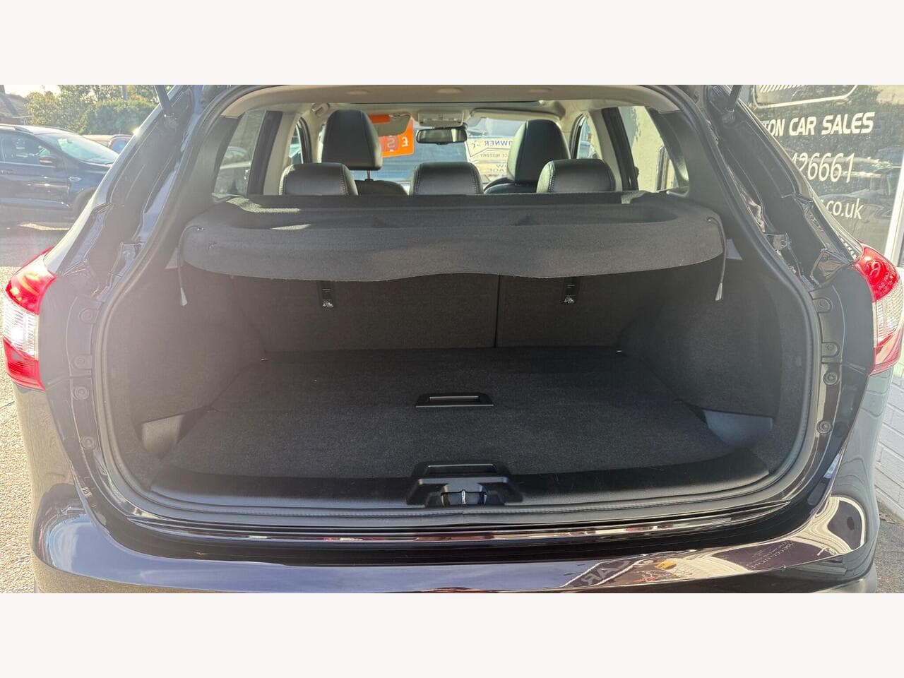 Nissan Qashqai thumbnail 14