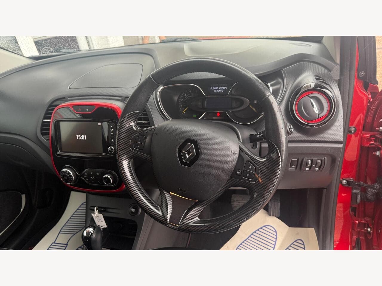 Renault Captur thumbnail 10
