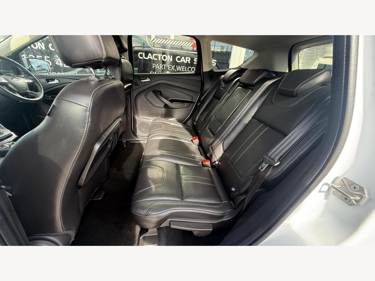 Ford Kuga thumbnail 17