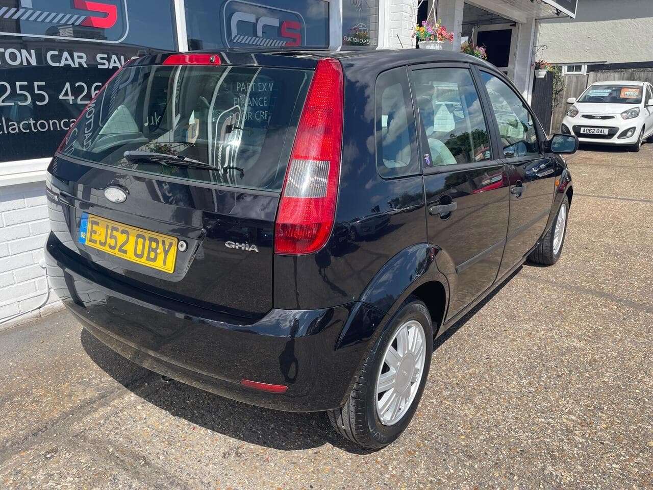Ford Fiesta thumbnail 7