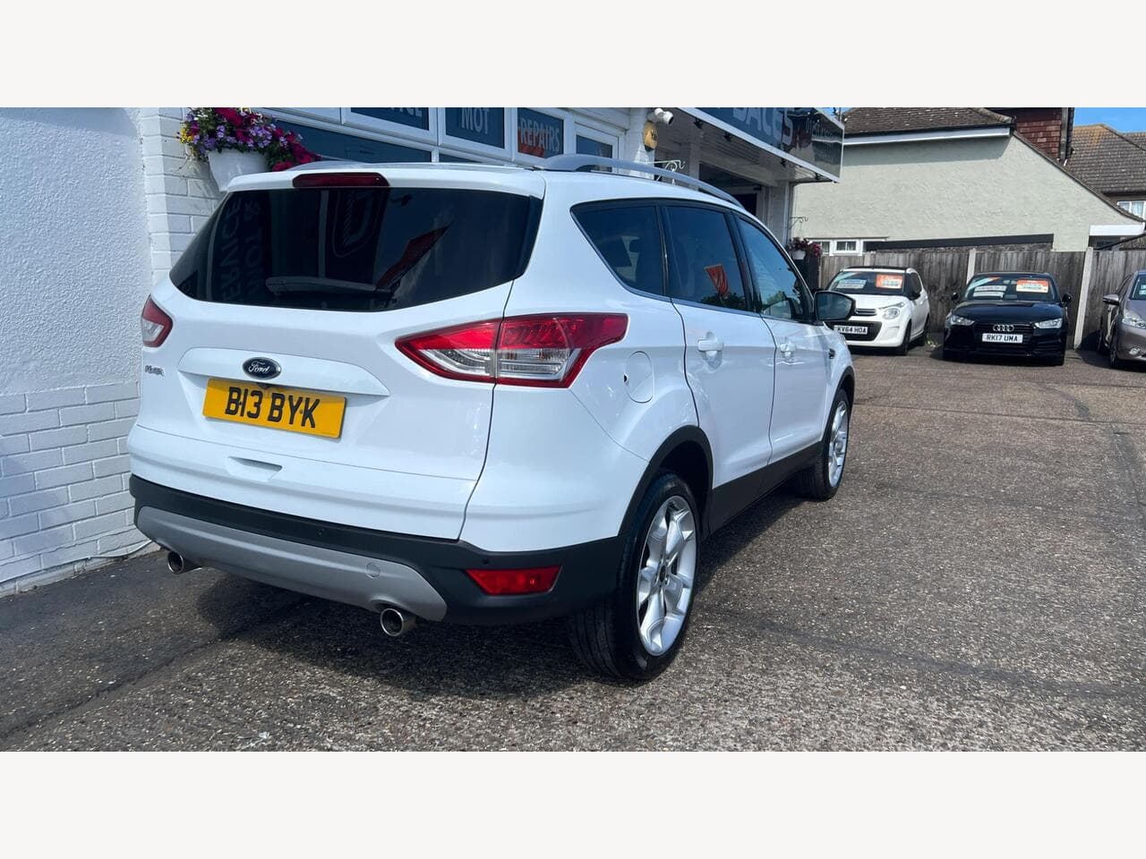 Ford Kuga thumbnail 7