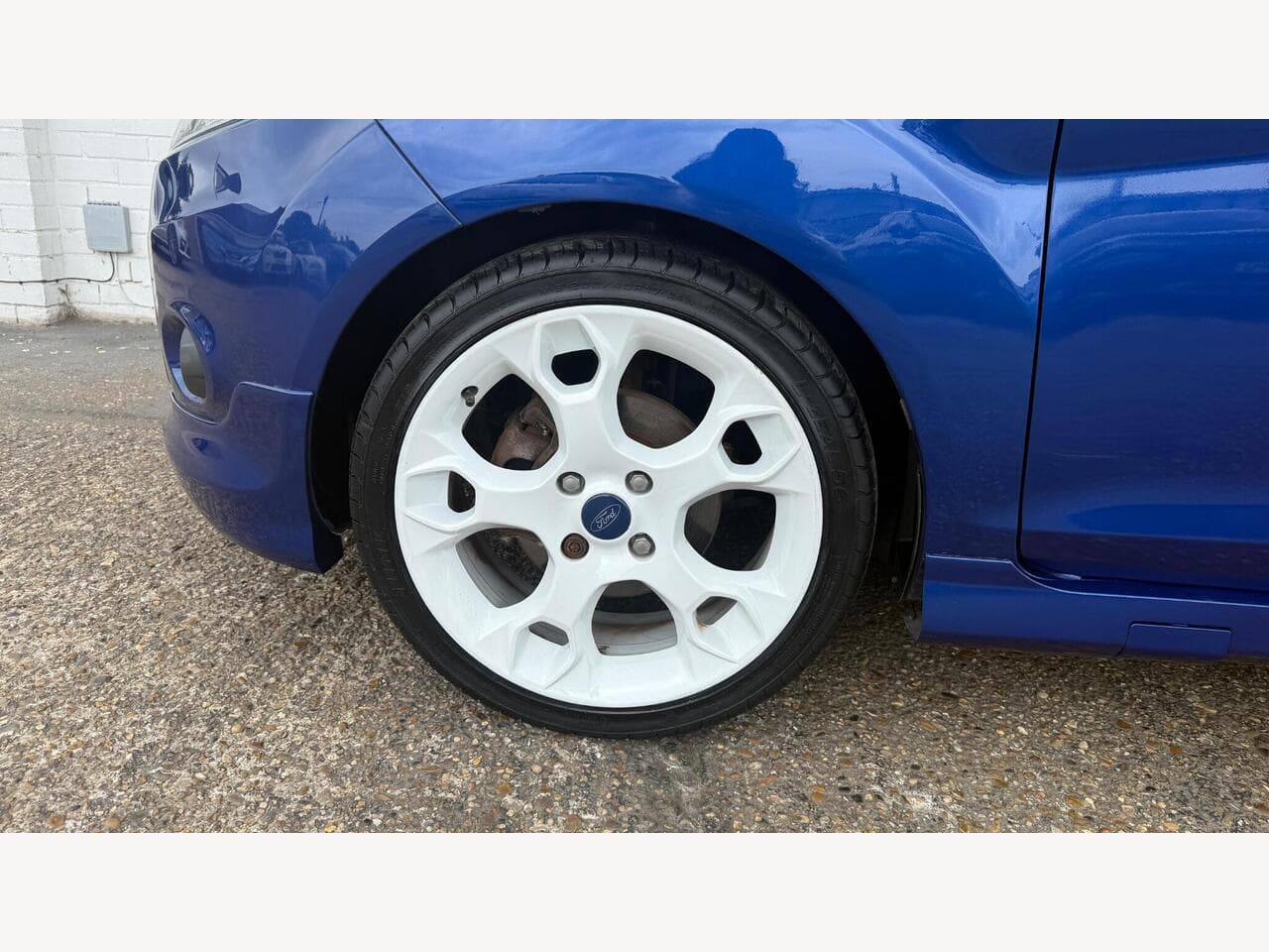 Ford Fiesta thumbnail 18