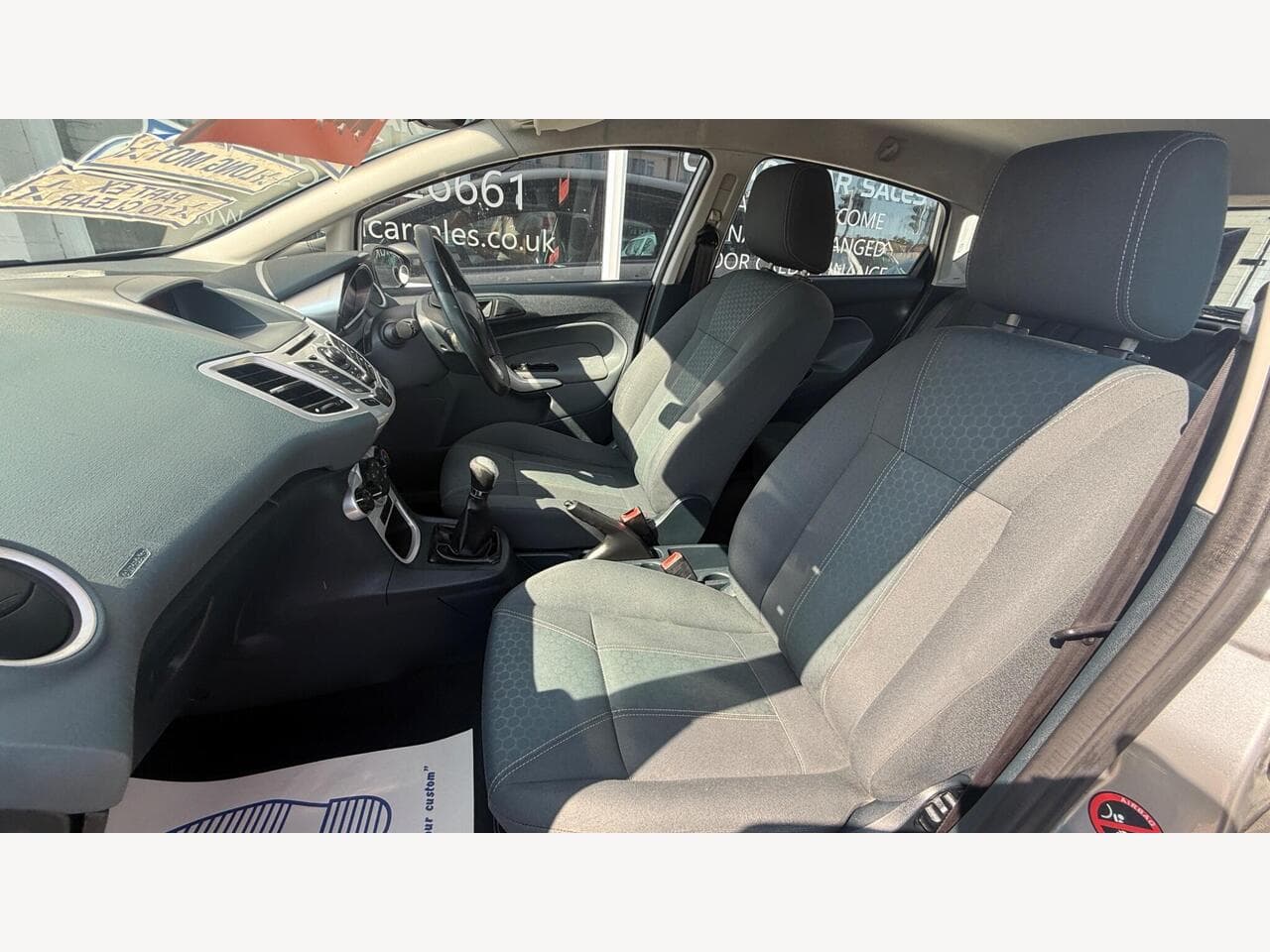 Ford Fiesta thumbnail 16