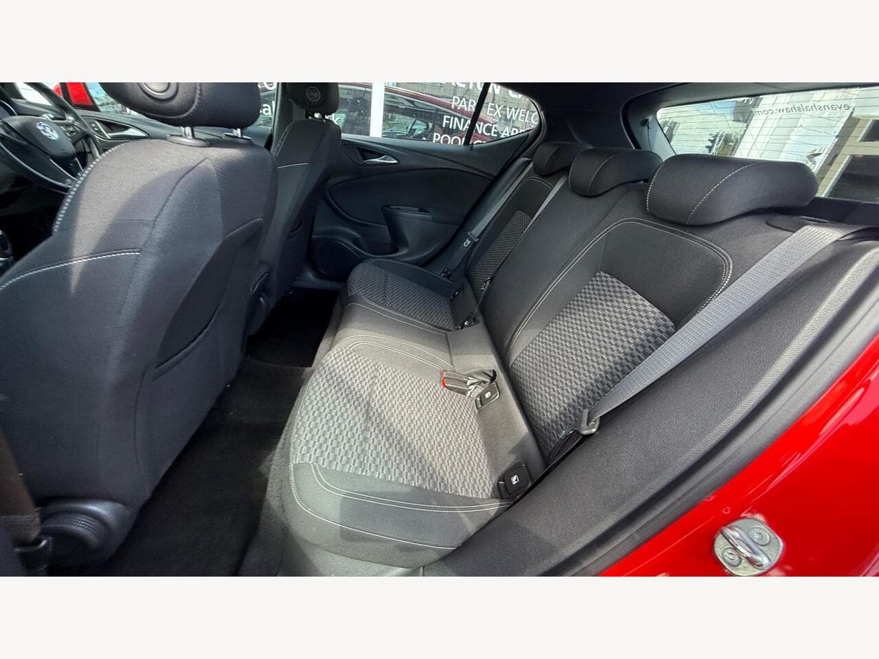 Vauxhall Astra thumbnail 17