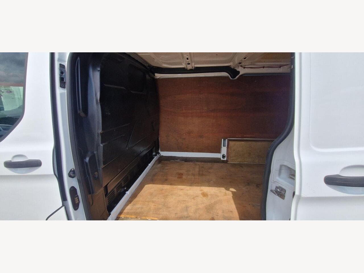 Ford Transit Custom thumbnail 11