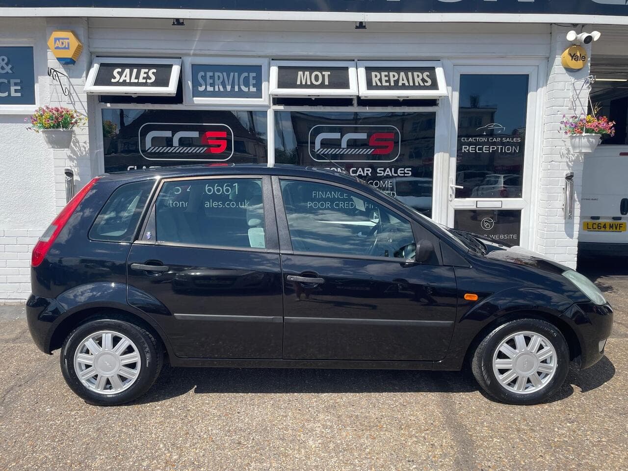 Ford Fiesta thumbnail 8