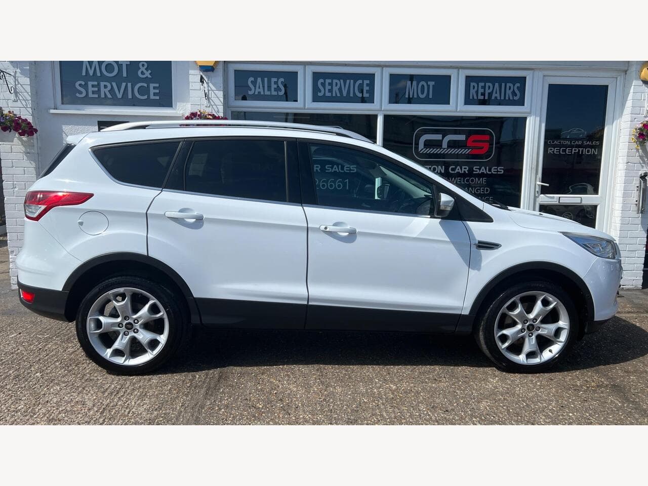 Ford Kuga thumbnail 8