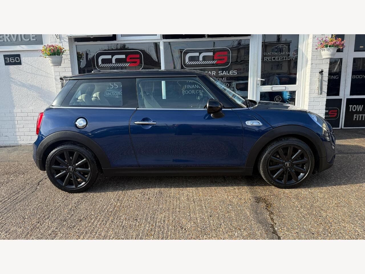 MINI Hatch thumbnail 8