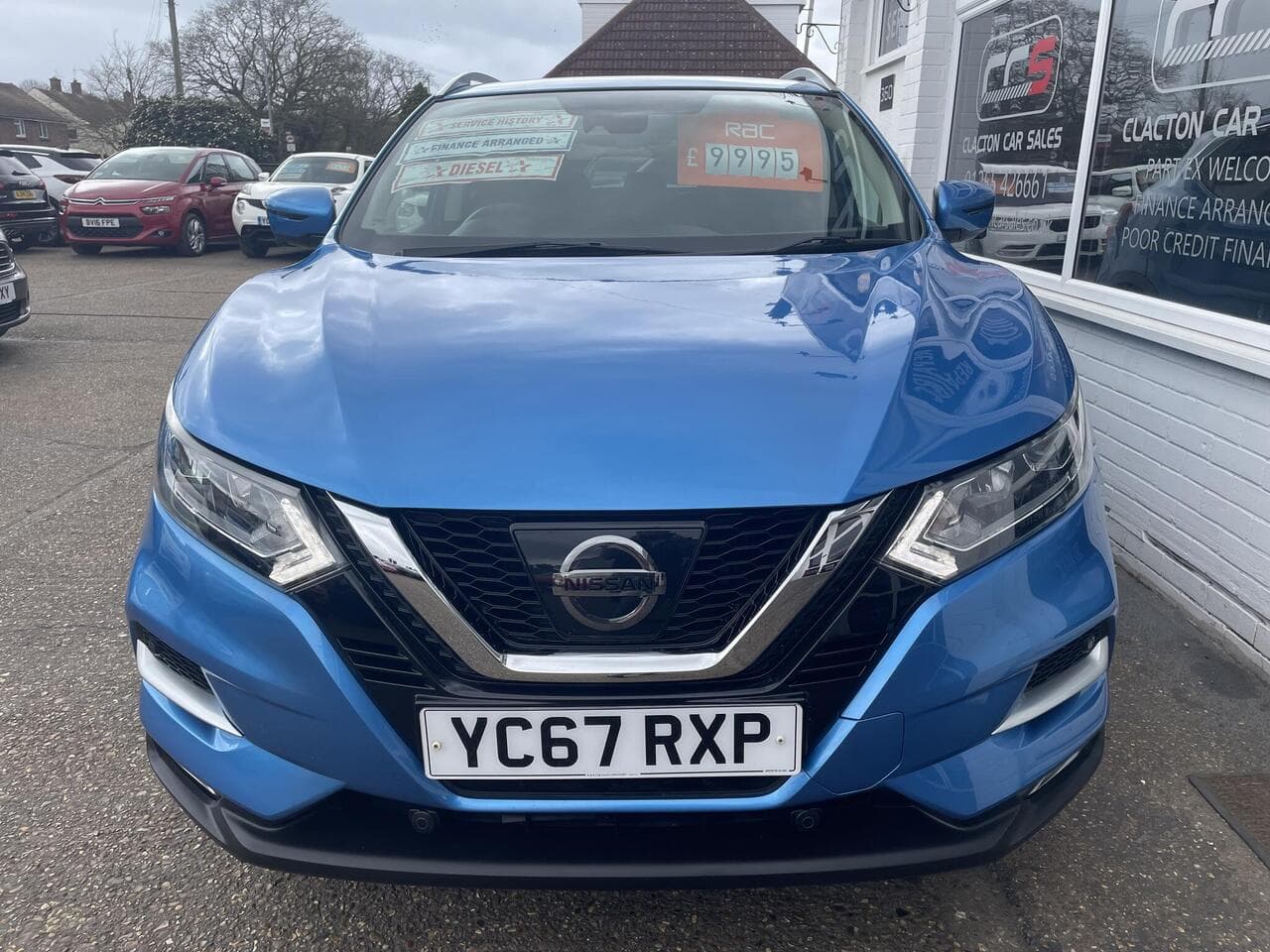 Nissan Qashqai thumbnail 2