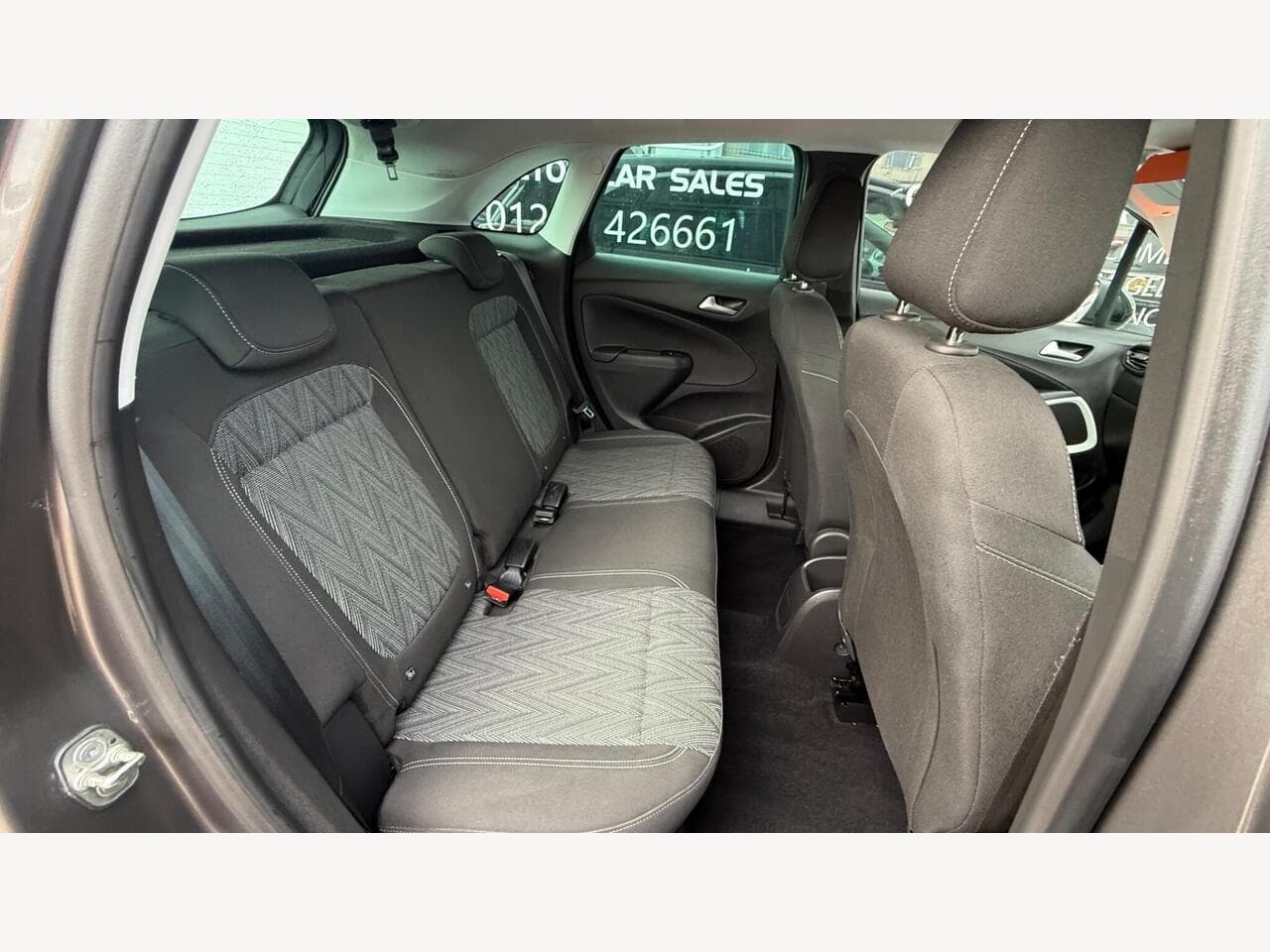 Vauxhall Crossland X thumbnail 12